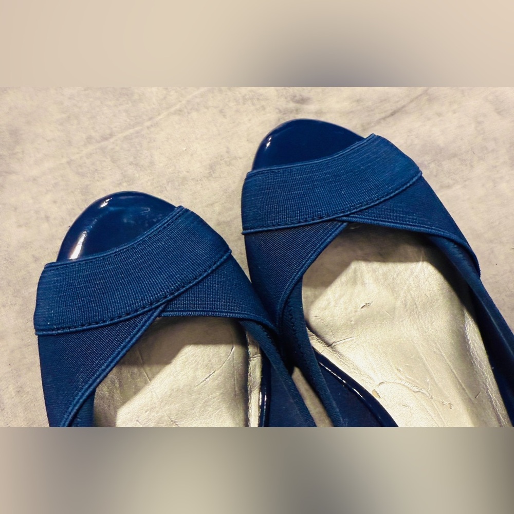 Anne Klein Sport 8 Wide